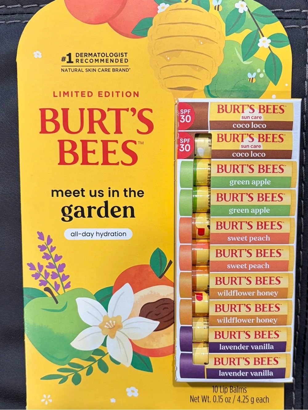 Burt’s Bee’s Lip Balm 10 Pack, Limited Ed ’’Meet Us In the Garden’, 0.15 oz each